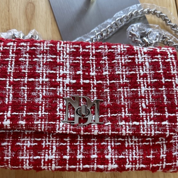 Badgley Mischka Red Tweed Chain Shoulder Bag
